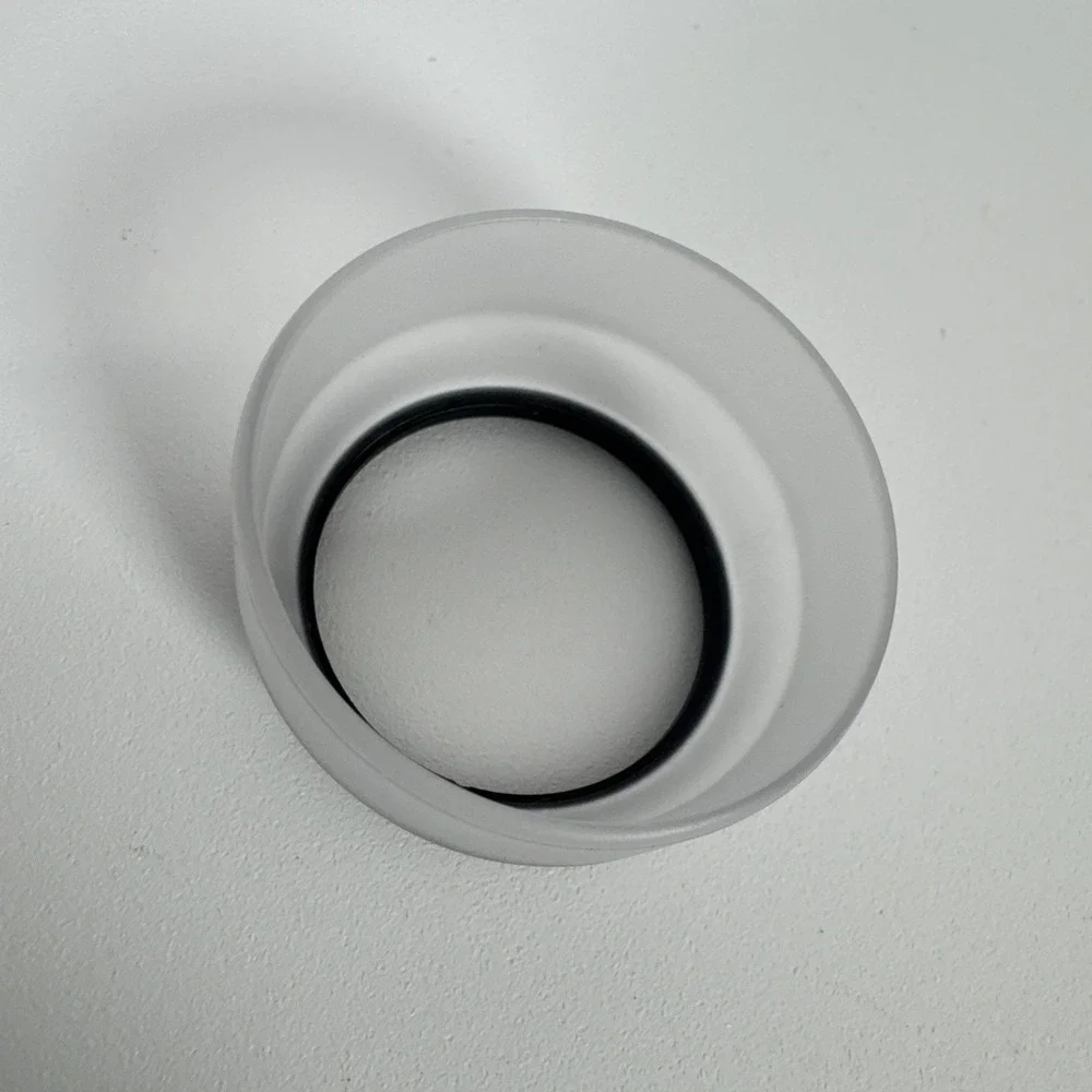 Moment M-Series Macro Lens with Storage Pouch 25mm 10x, EUC